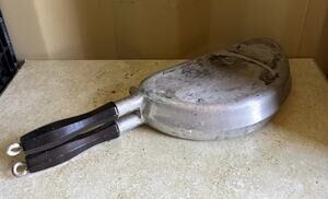 Merit Double Sided Fish Omelet Fry Flip Pan Skillet Vintage USA